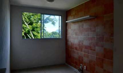 Apartamento com 2 quartos à venda na Estrada dos Bandeirantes, Vargem Pequena, Rio de Janeiro por R$ 180.000