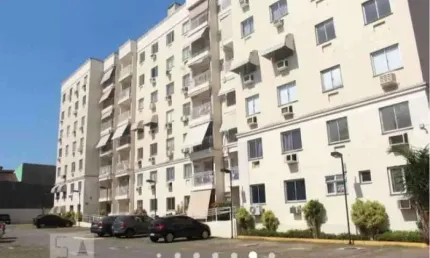 Apartamento com 2 quartos à venda na Rua Oswaldo Lussac, Taquara, Rio de Janeiro, 55 m2 por R$ 260.000