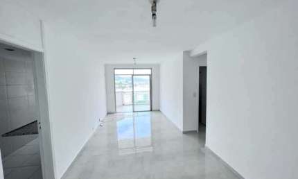 Apartamento com 2 quartos à venda na Rua Comandante Rúbens Silva, Freguesia (Jacarepaguá), Rio de Janeiro, 80 m2 por R$ 450.000