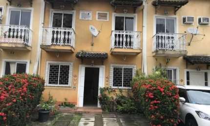 Casa em condomínio fechado com 2 quartos à venda na Rua das Hortências, Vila Valqueire, Rio de Janeiro, 100 m2 por R$ 660.000