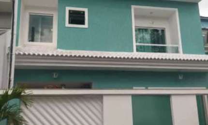 Casa em condomínio fechado com 3 quartos à venda na Estrada do Cafundá, Taquara, Rio de Janeiro, 180 m2 por R$ 540.000
