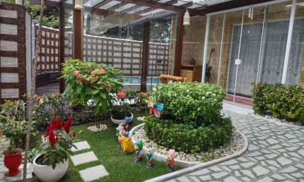 Casa em condomínio fechado com 4 quartos à venda na Rua Estrada dos bandeirantes, Vargem Pequena, Rio de Janeiro por R$ 1.060.000