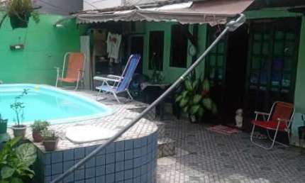 Casa em condomínio fechado com 4 quartos à venda na Estrada dos Bandeirantes, Vargem Pequena, Rio de Janeiro por R$ 449.000