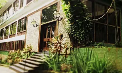 Casa em condomínio fechado com 2 quartos à venda na Estrada Bougainville, Itanhangá, Rio de Janeiro, 75 m2 por R$ 195.000