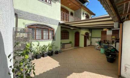 Casa em condomínio fechado com 3 quartos à venda na Rua Pinto Teles, Praça Seca, Rio de Janeiro, 188 m2 por R$ 550.000
