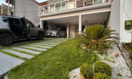 Casa em condomínio fechado com 4 quartos à venda na Estrada do Cafundá, Taquara, Rio de Janeiro, 350 m2 por R$ 1.500.000