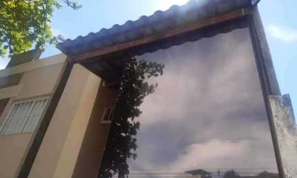 Casa com 3 quartos à venda na Rua Camatia, Freguesia (Jacarepaguá), Rio de Janeiro, 500 m2 por R$ 430.000