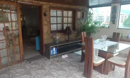Cobertura com 3 quartos à venda na Rua Tirol, Freguesia (Jacarepaguá), Rio de Janeiro, 324 m2 por R$ 979.000