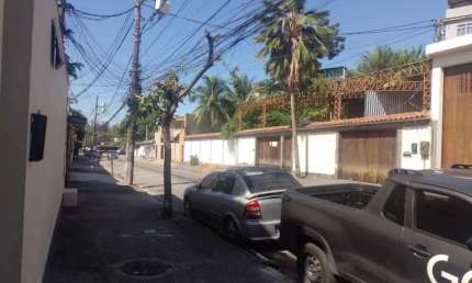 Barracão / Galpão / Depósito com 2 salas à venda na Rua Caioba, Curicica, Rio de Janeiro, 600 m2 por R$ 1.600.000