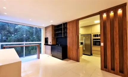 Excelente apartamento com 3 suítes no Edifício Palazzo Anthurium  à venda no Centro de Joinville - SC por R$ 1.399.000,00.