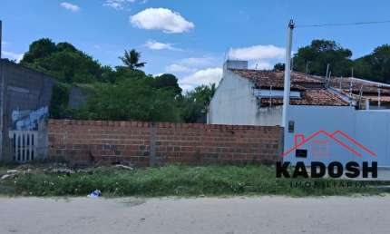 Terreno à venda em Feira de Santana-BA, no bairro Santo Antônio dos Prazeres - 250m² de área!