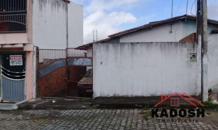Imperdível oportunidade: Casa à venda em Feira de Santana-BA, bairro Gabriela! 2 quartos, 1 sala, 1 banheiro, 1 vaga, 100m².