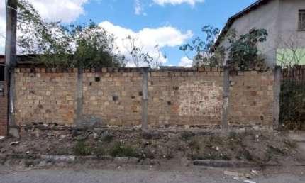 Adquira já este terreno localizado no Feira IV, no bairro Calumbi em Feira de Santana.