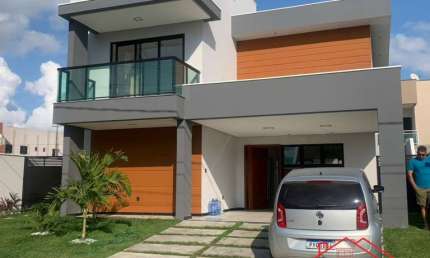 Casa para Locação no Amarilis com piscina privativa