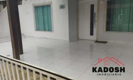 Casa a venda, condomínio vitória régia, localizado no bairro papagaio em feira de santana