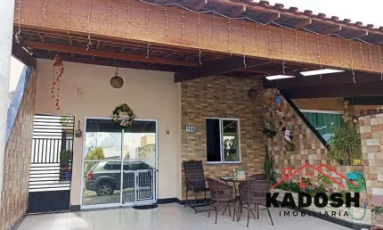 Excelente oportunidade! Casa à venda em Feira de Santana-BA, bairro Santo Antônio dos Prazeres: 2 quartos, 1 sala, 1 banheiro, 1 vaga de garagem, 130m².