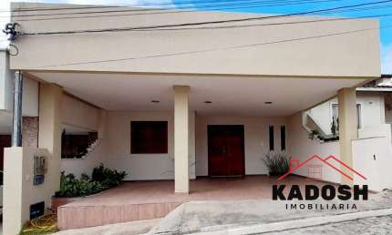 Casa a Venda Condomínio Viva Mais Avenida localizado no Bairro Papagaio em Feira de Santana