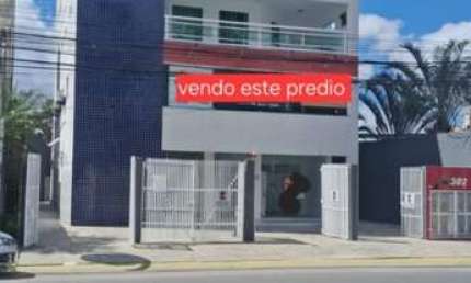 Magnífico prédio localizado no Bairro Capuchinhos, área nobre de Feira de Santana, agora disponível para venda.