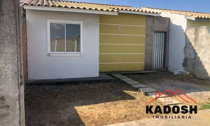 Casa disponível para venda no condomínio Reserva Ibirapuera, localizado no bairro Sim em Feira de Santana.