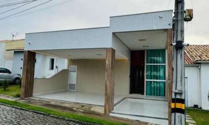 Casa para Venda no Condomínio Vive La Vier, localizado no Bairro SIM em Feira de Santana
