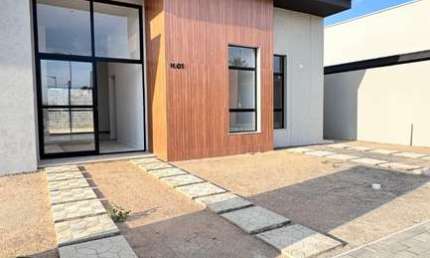Casa em Condomínio de Luxo à Venda em Feira de Santana-BA, Bairro Sim: 3 Quartos, 1 Suíte, 216m² de Área e Mais!
