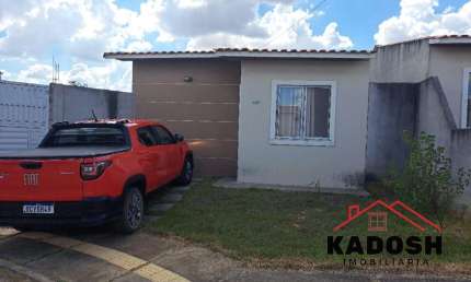 Casa em Condomínio à Venda em Feira de Santana-BA, Bairro Santo Antônio dos Prazeres: 2 Quartos, 1 Sala, 1 Banheiro, 1 Vaga, 196m².