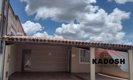 Casa à venda no Condominio Recanto dos Pássaros, localizado no bairro Santo Antônio em Feira de Santana