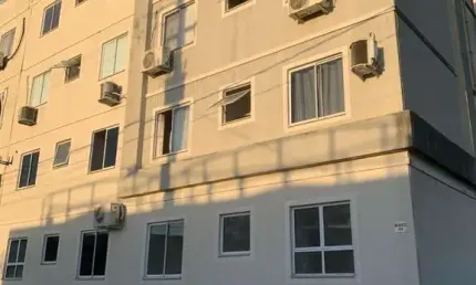 Casa em condomínio à venda em Feira de Santana-BA, bairro Papagaio: 1 quarto, 1 sala, 1 banheiro, 44m² de área.