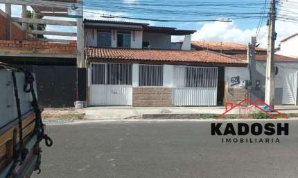 Casa para Locação localizada no Bairro Mangabeira, proxímo a Fraga Maia em Feira de Santana