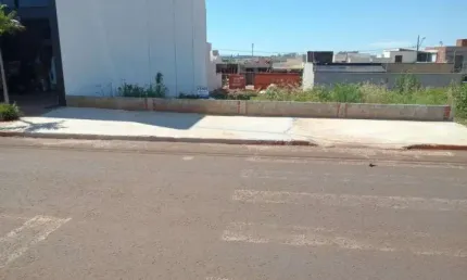 Terreno à venda na Avenida da Laguna, Jardim Canadá, Sarandi