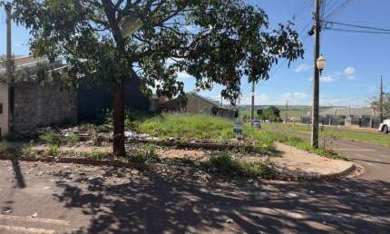 Terreno à venda na Avenida Pioneiro José Laurindo da Silva, 1127, Jardim Ouro Verde IV, Sarandi