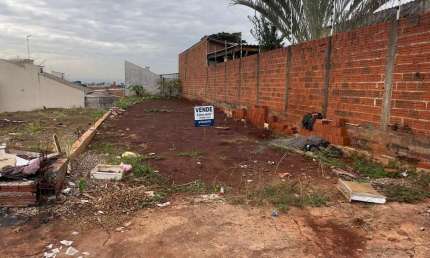 Terreno à venda na Avenida Anchieta, 1720, Residencial São José, Sarandi