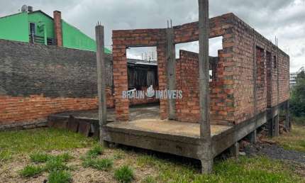 Terreno em excelente localização em Cachoeirinha próximo a Cesuca já com construção em andamento.