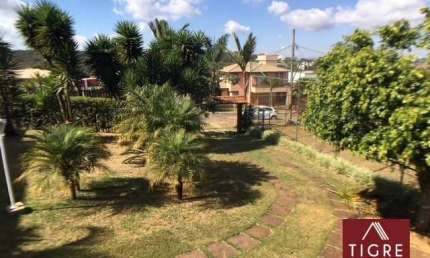 Casa em condomínio fechado com 4 quartos à venda na Rua dos Romenos, 75, Balneário Água Limpa, Nova Lima por R$ 1.800.000