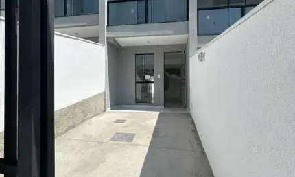 Casa com 2 quartos à venda na Rua Heitor Guimarães, 55, São João Batista, Belo Horizonte por R$ 399.000