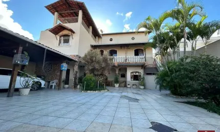 Casa com 4 quartos à venda na Rua Roberto Lúcio Aroeira, 317, Itapoã, Belo Horizonte por R$ 1.600.000
