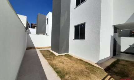 Casa em condomínio fechado com 3 quartos à venda na Rua Lírios Do Campo, 86, Etelvina Carneiro, Belo Horizonte por R$ 598.000
