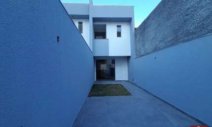 Casa em condomínio fechado com 2 quartos à venda na Rua Professora Vicentina Barreto, 111, Planalto, Belo Horizonte por R$ 470.000