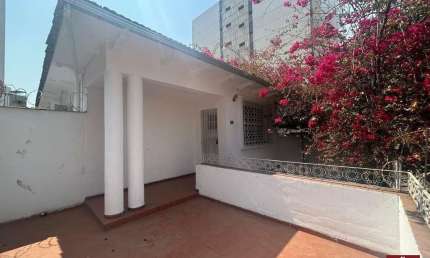 Casa com 3 quartos para alugar na Rua do Ouro, 71, Serra, Belo Horizonte por R$ 5.500