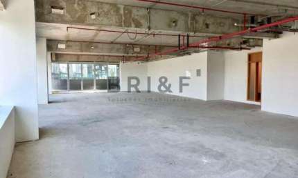 CONJUNTO COMERCIAL À VENDA / LOCAÇÃO EM CHÁCARA STO. ANTÔNIO, 282 M², 11 VAGAS , CONCEITO TRIPLE A