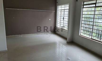 CASA  PARA LOCAÇÃO  220 M² COM 3 SALAS  E 4 VAGAS  NO CAMPO BELO