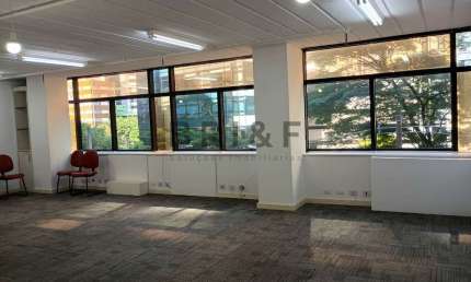 SALA COMERCIAL 98M² , 2 VAGAS, EDIFÍCIO TAPAJÓS NO BROOKLIN - SÃO PAULO