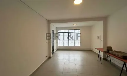 Sobrado Comercial reformada para locação na Vila Olímpia vaga para 2 carros excelente localização