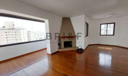 COBERTURA DUPLEX A VENDA COM 274M², 4 DORMITÓRIOS, 2 SUÍTES E 2 VAGAS EM MOEMA