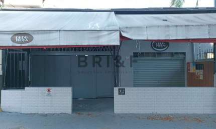 Casa comercial para locação no Campo Belo , com cozinha industrial, salão, cozinha e escritório