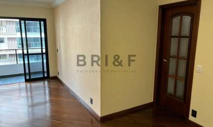 Apartamento para locação, 124m², 4 quartos sendo uma suíte, 2 vagas de garagem. Brooklin