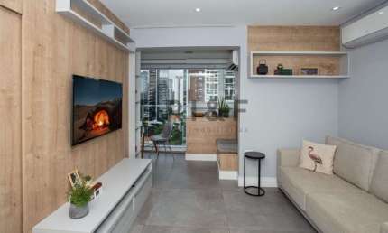 APARTAMENTO MOBILIADO PARA LOCAÇÃO 1 DORMITÓRIO, 1 VAGA NO BROOKLIN