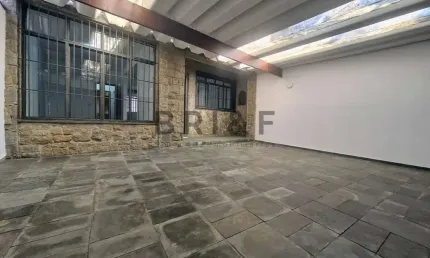 Casa para alugar - 188m² - 3 dormitórios (1 suíte), 2 vagas - Brooklin Paulista