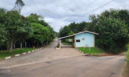 Oportunidade imperdível! Terreno de condomínio em Atibaia com vista deslumbrante e infraestrutura completa!
