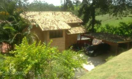 Condominio Colinas de São Fernando - Duas casas em terreno de 600m² - Confira!!!